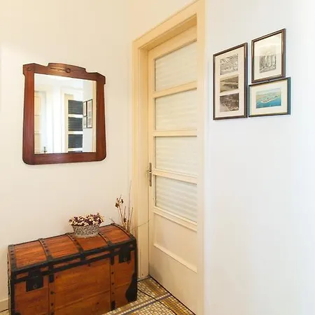 Apartment Ira *